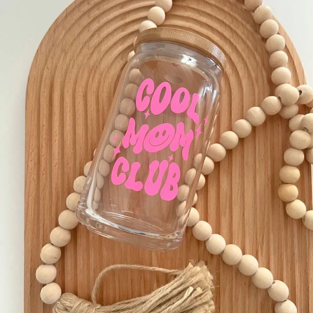 Pink “Cool mom club”Glass cup NWT